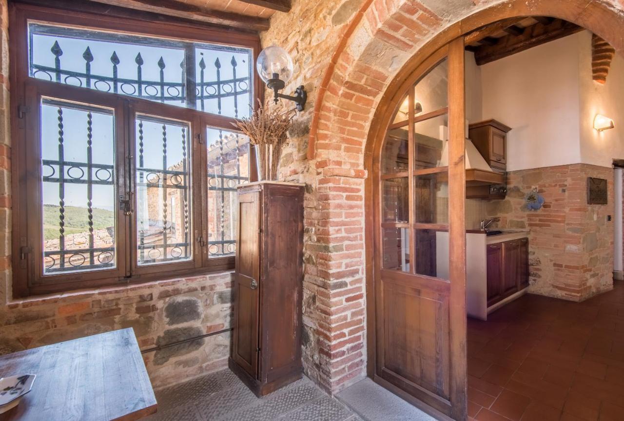 Ferienwohnung Casale Rosennano - Loggia Exterior foto